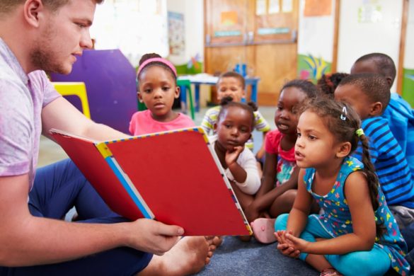 preschoolers listening to book being read